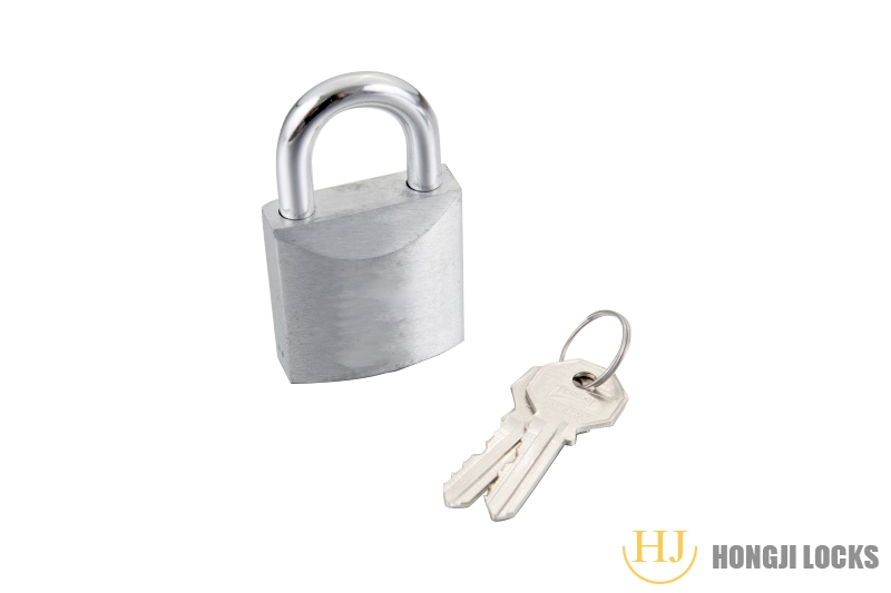 What are the advantages and disadvantages of stainless steel locks and aluminum alloy locks？
